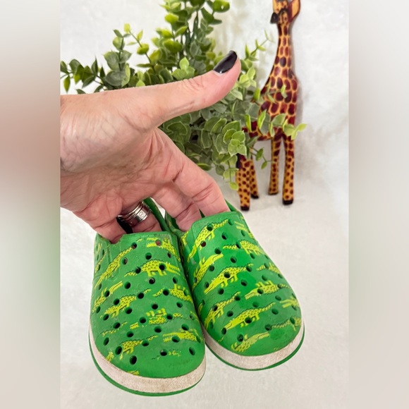 Cat&Jack Kids Size 7 Alligator Print Green - Picture 8 of 9